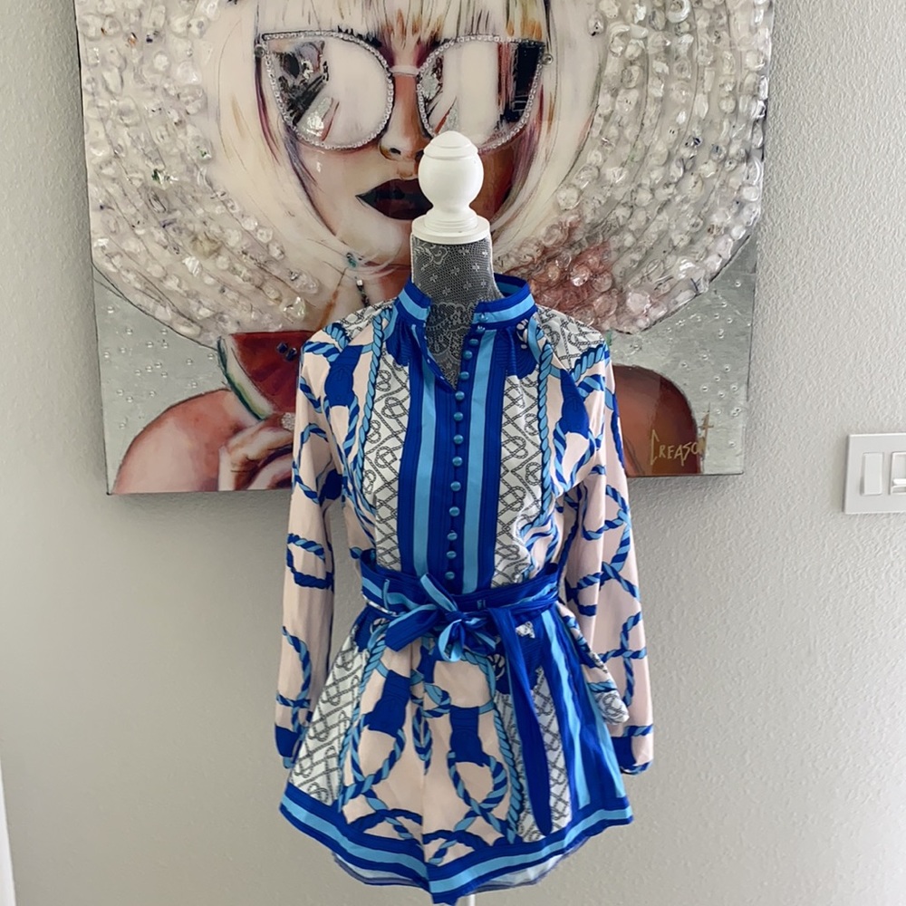 Chained chic set top plus shorts S/M